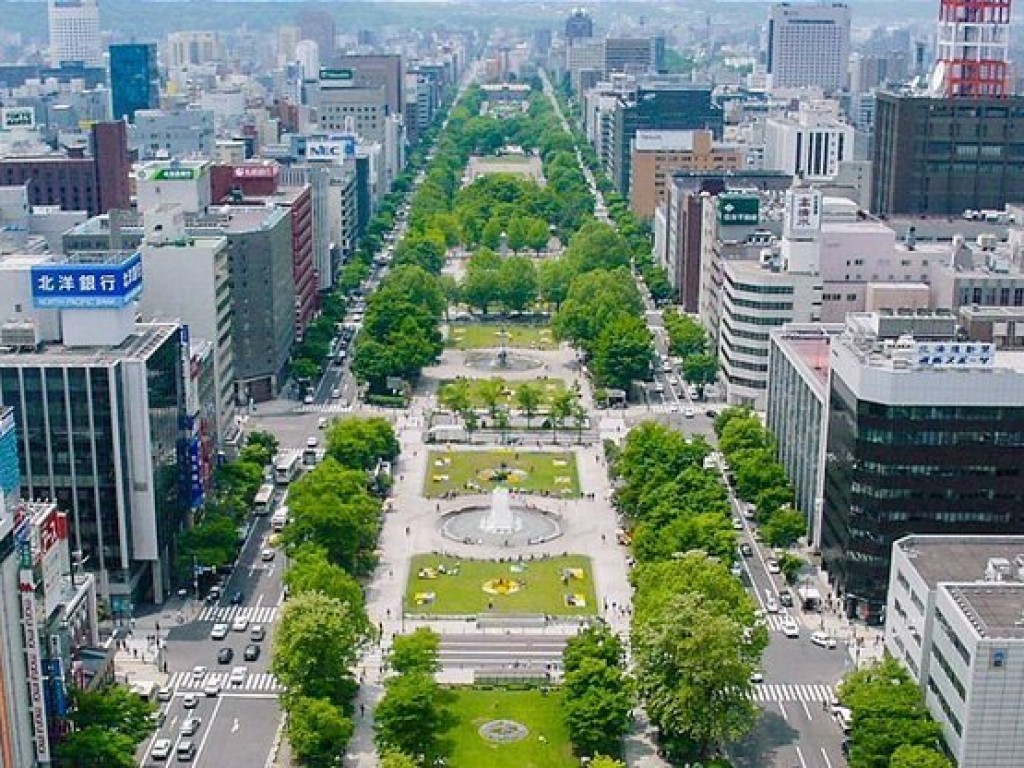 Sapporo Day Tour – Private Car & Driver 1