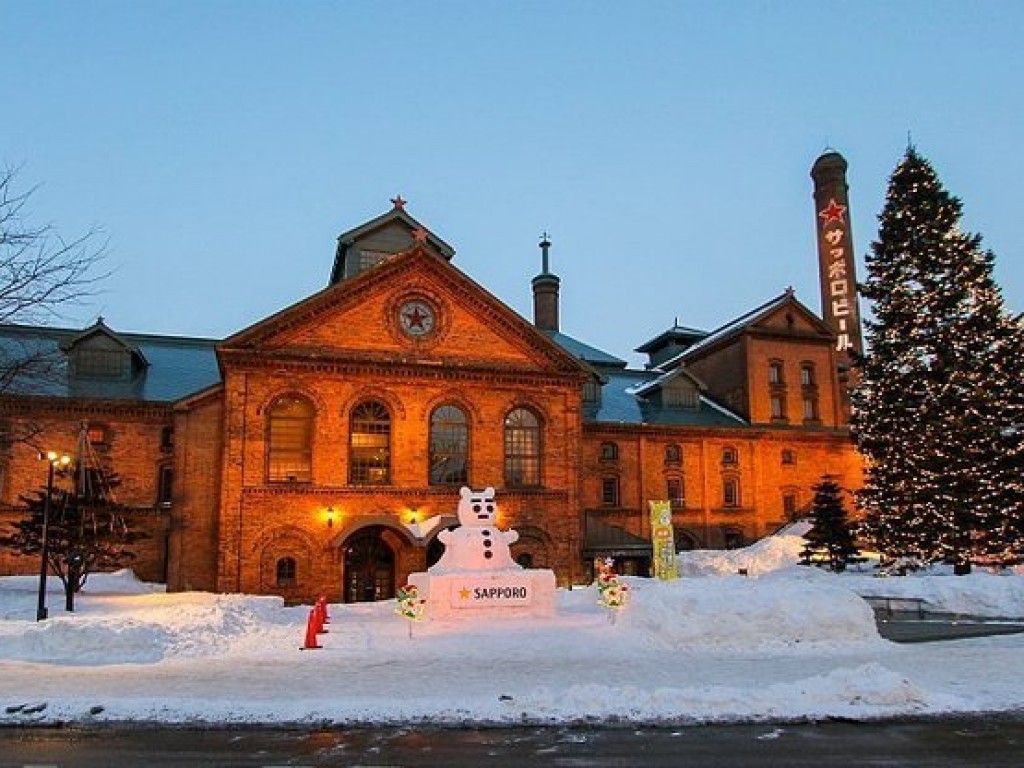 Sapporo Day Tour – Private Car & Driver 3