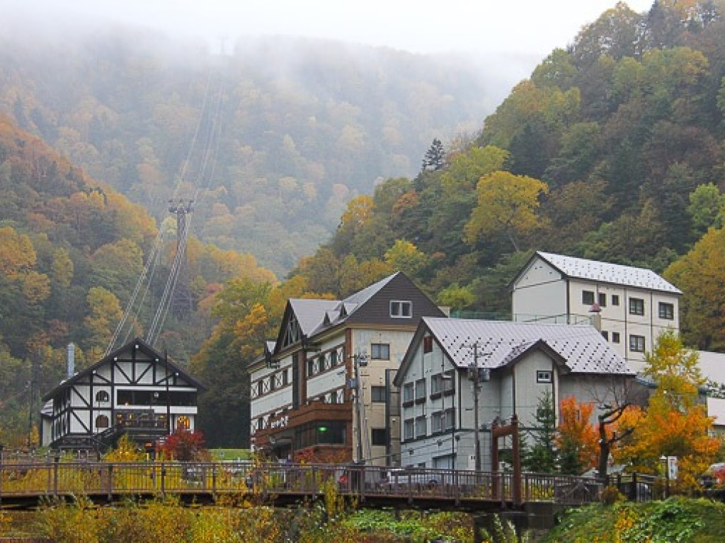 Tour Melihat Keindahan Alam Es dan Salju di Musim Dingin Hokkaido - Sewa Mobil dan Supir 2