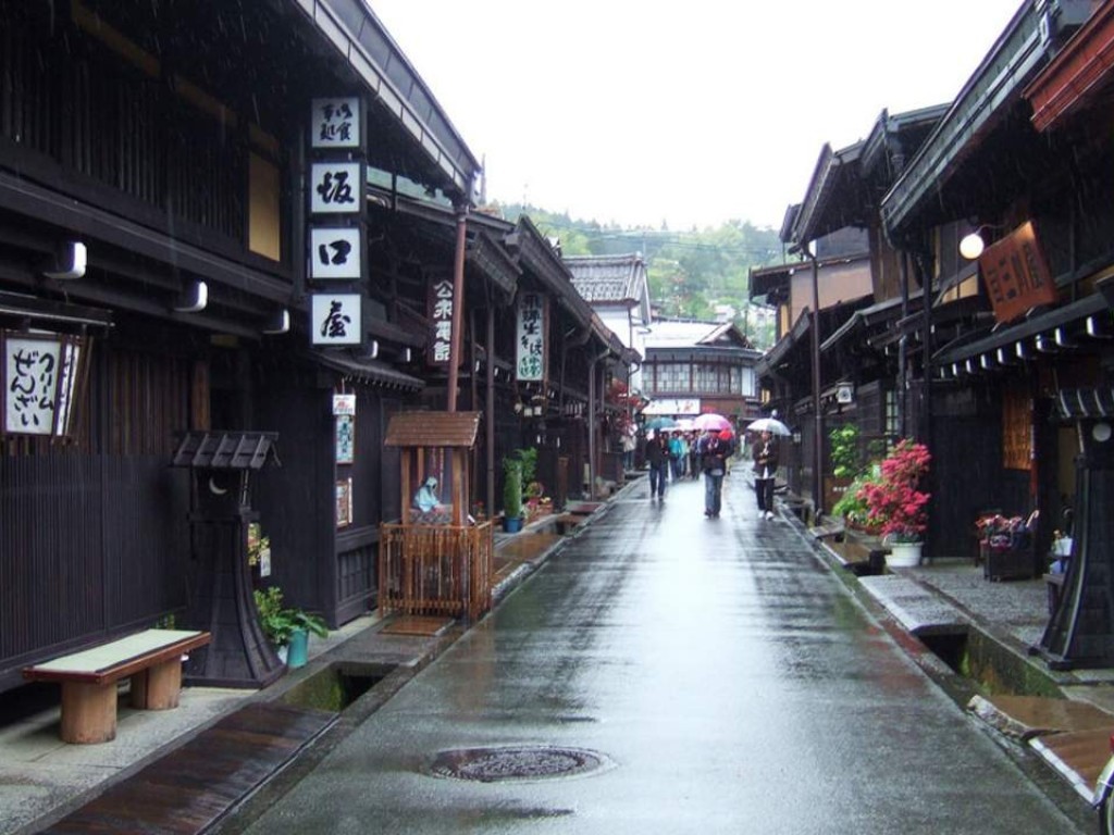 Private Car and Driver to Takayama & Shirakawago from Nagoya 1