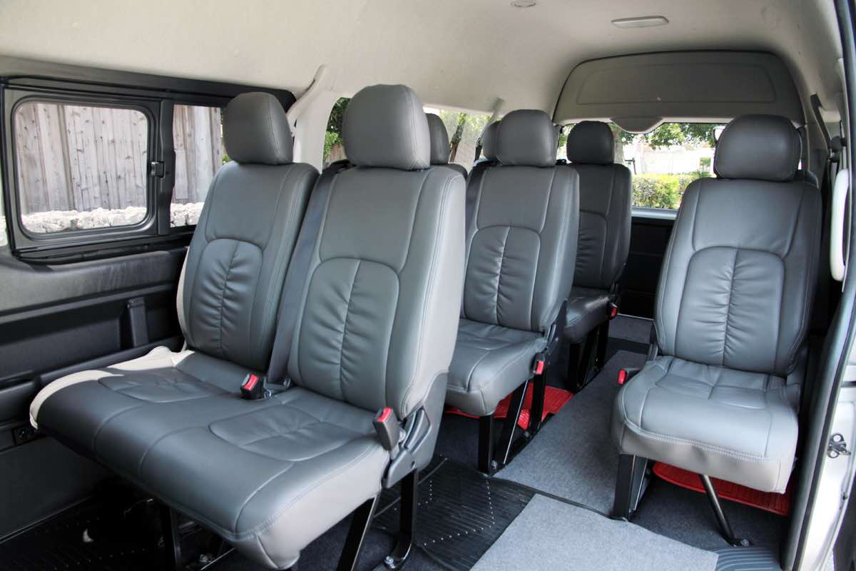 Private Daily Car Hire in Tokyo using Tokyo Toyota Hiace Van 1