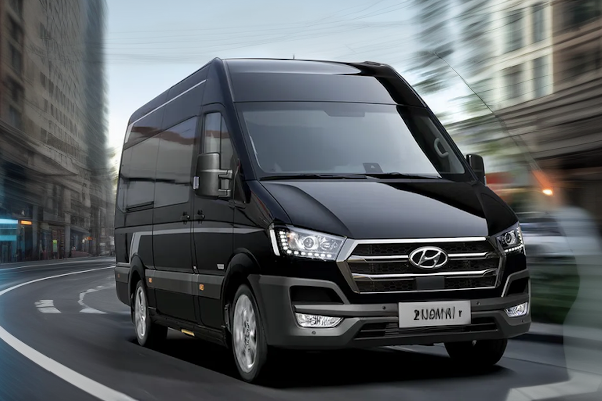 Private Daily Car Hire in Korea using Korea / Seoul 15 seaters van  0