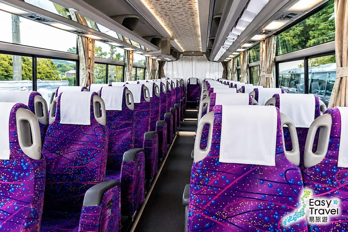Private Daily Car Hire in Osaka using Osaka Large Big Bus (Coach) 2