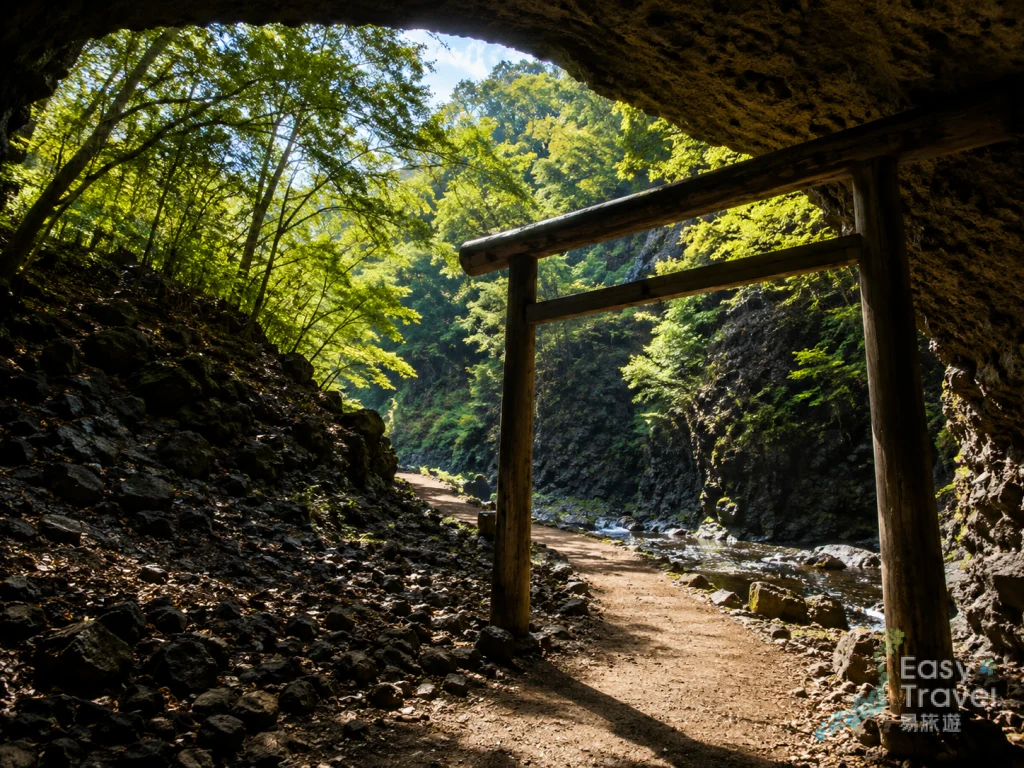 Amano Iwate Shrine